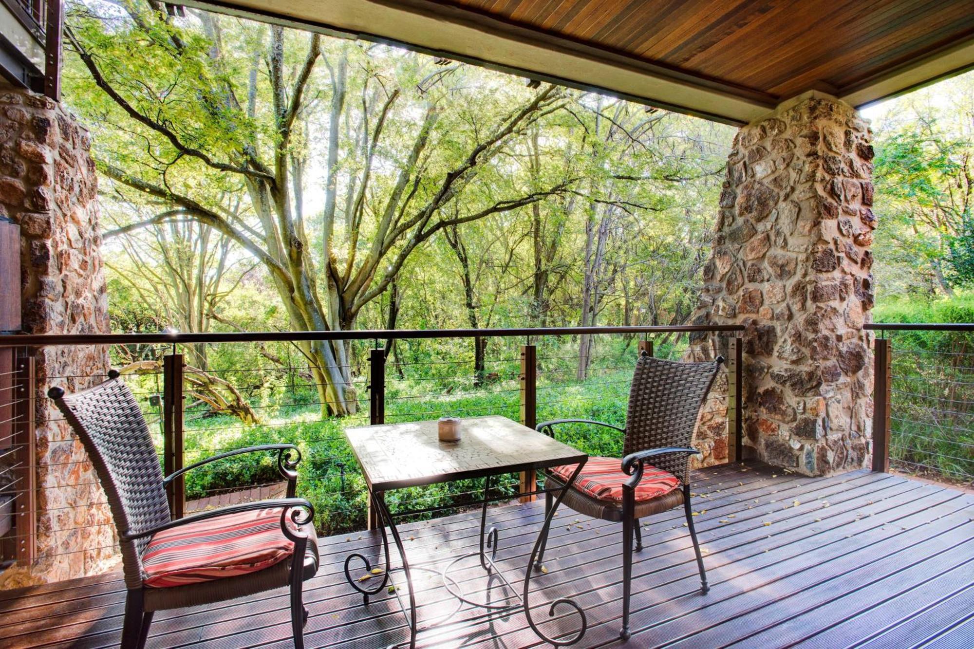 Irene Country Lodge, Autograph Collection Centurion Dış mekan fotoğraf A balcony